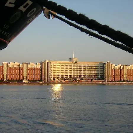 Luxus Kapitaenswohnung 'helgoland-avantgarde' *